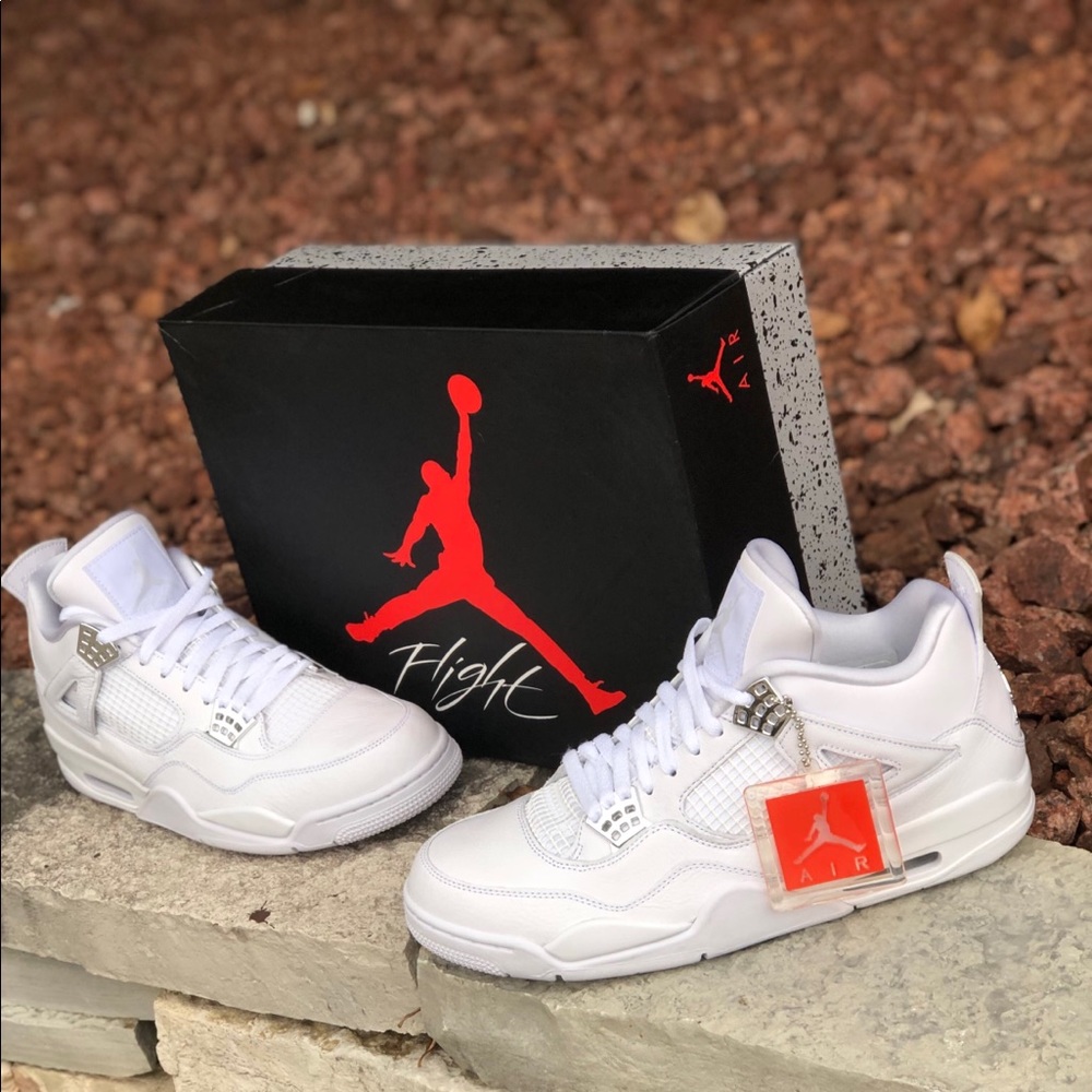 Jordan 4 Pure Money